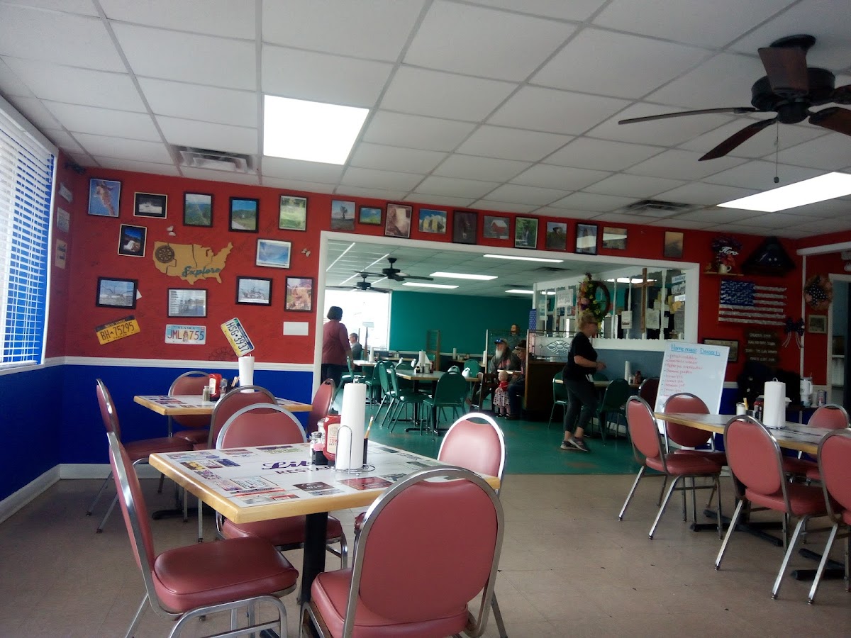 Liberty Restaurant&diner-3